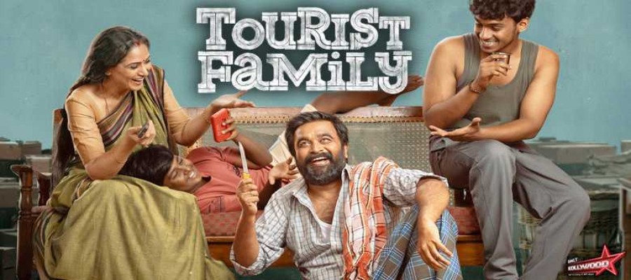 Tourist Family